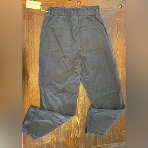 Women’s size 10 black trousers